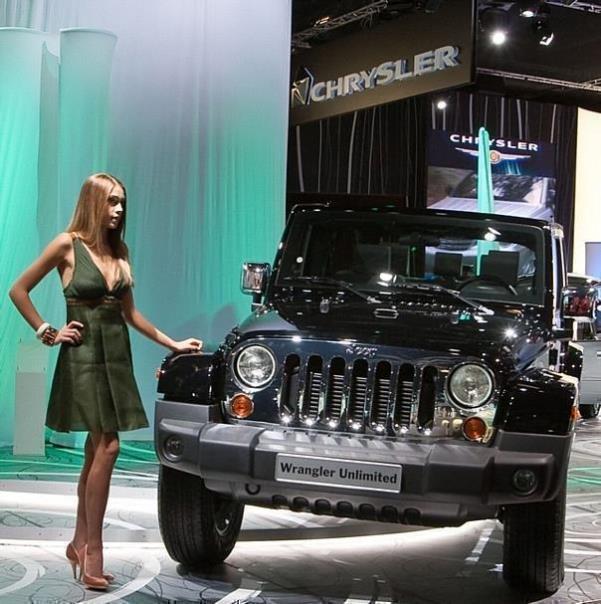 Jeep Showcases Moparized